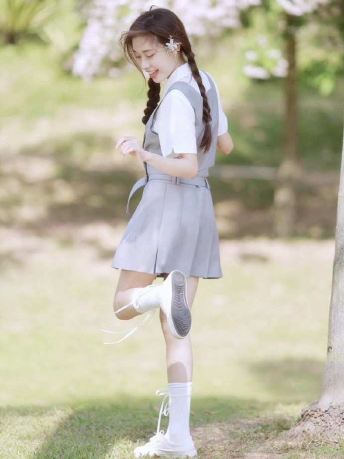 HBO新剧巧妙讽刺美卫生部长，疫苗争议成焦点
